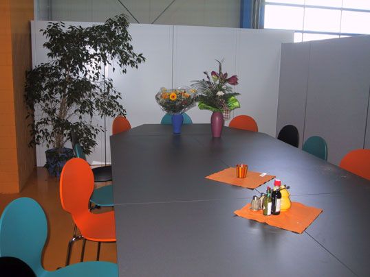 kantine_kantinenstuehle_(481).jpg