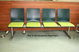 Traversenbaenke_wartezimmer_(17).jpg