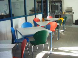 kantine_kantinenstuehle_(220).jpg