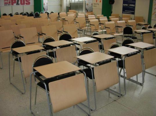 kantine_kantinenstuehle_(48).JPG
